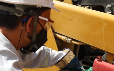 ELEMENTOS DE PROTECCIÓN PERSONAL EN LA MANIPULACIÓN DE COMBUSTIBLES